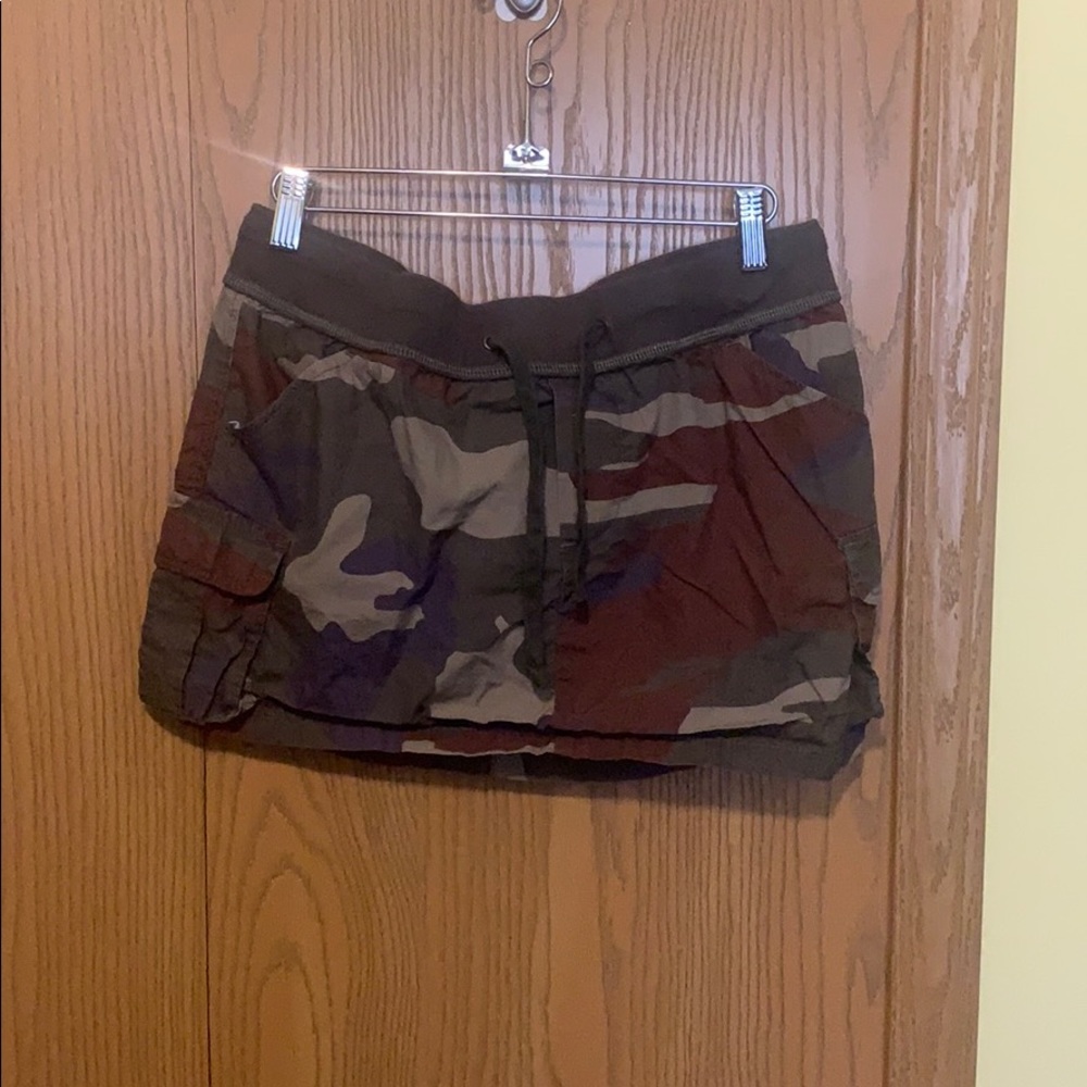 camouflage mini skirts with pockets